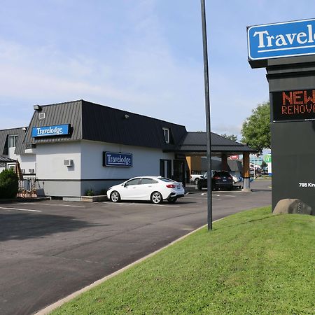 Travelodge By Wyndham Ґананокве Екстер'єр фото
